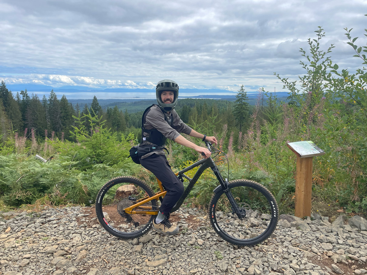 AZ_web_aboutmebici2